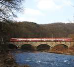 RHEIN-SIEG-EXPRESS ÜBER DER SIEG BEI FÜRTHEN  Der RSX hier einmal in voller Länge beim Überqueren der SIEG über das Viadukt bei  FÜRTHEN auf seiner Fahrt von SIEGEN nach