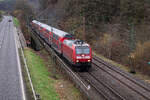 Heute hatte ich spontan beschlossen nach Wissen zu fahren, um nach langer Zeit ein Foto vom Re9 nach Siegen Hbf zu machen. 
Die Doppelstockwagen wurden von einer Br146.0 gezogen.

