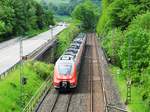 RHEIN-SIEG-REGIOEXPRESS am 4.6.2016    Kurz vor der Einfahrt in den Regio-Bahnhof WISSEN/SIEG auf der Fahrt von AACHEN über  KÖLN auf der SIEGSTRECKE....