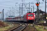 101 117 hat den Eurocity nach Prag �bernommen und bringt ihn von Stralsund Richtung Berlin am 04.04.2010