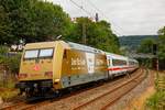 DB 101 071-9  Zeit f�r Gold  schiebt IC in Wuppertal, Juli 2019.