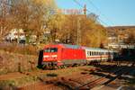 DB 101 040-4 mit IC2027 in Wuppertal, November 2020.