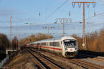 IC 2310 Richtung Westerland Sylt, geschoben von 101 087-5, in Essen Frohnhausen, 1. März 2026