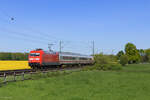 101 136-0 (DB) mit dem IC 2157 in spe in Meerbusch B�singhoven, 23. April 2026
