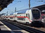 Ein IC2 ohne Fahrtziel am Bahnhof Leverkusen Mitte. Als ich 20 Minuten sp�ter in den RE 5 (RRX) nach Wesel eingestiegen bin, stand er immer noch da. (Aufgenommen: 26.05.2026)