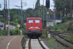 RHEINE (Kreis Steinfurt), 29.08.2010, Güterlok 140 678-4 vor einem IC (!) nach Berlin Ostbahnhof; fuhr im Tempo eines Güterzugs und wurde behandelt wie ein Güterzug - kam deshalb schon