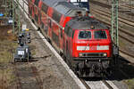 D-DB 218 409-1 zog am 27.03.2026 ihren RE 2 (RE 56859) von Lübeck Hbf (AL) nach Bad Kleinen (WK). Hier auf dem erneuerten Gleis 104 am Lübecker Hgbf (AL).
