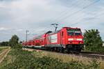 Mit einer RB (Freiburg (Brsg) Hbf - Basel Bad Bf) fuhr am Nachmittag des 08.07.2020 die Freiburger 146 220-9  Kein Job wie jeder andere: Triebfahrzeugführer (w/m) bei der DB  südlich voin