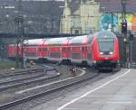 Ein RE der Schwarzwaldbahn aus Konstanz komment auf dem nach Kalrsuhe Hbf bei der Einfahrt von Offenburg am 05.01.08