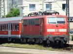 BR 111 028-7 im Bahnhof Ulm Hauptbahnhof am 10.05.08.