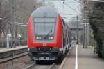 ALLENSBACH (Landkreis Konstanz), 23.02.2012, RE 5323 nach Kreuzlingen/Schweiz bei der Ausfahrt aus dem Bahnhof Allensbach