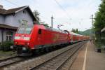 Am 09.05.2013 stand 146 114-4  Baden-Wrttemberg erfahren  beim Zwischenhalt mit ihrer RE in Schallstadt.