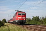 111 061 am 13.05.2015 mit einer RB (Offenburg - Basel Basd Bf) bei Hügelheim und fuhr gen Müllheim (Baden).