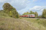 RB 59095 von Nürnberg Hbf nach München Hbf bei Fahlenbach, 21.10.2017