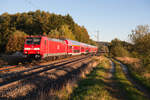 146 241 mit dem RE 4860 von München Hbf nach Nürnberg Hbf bei Postbauer-Heng, 27.09.2018