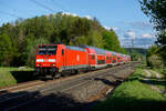 146 245 mit dem RE 4860 (München Hbf - Nürnberg Hbf) bei Postbauer-Heng, 05.05.2020