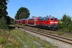 Das Ausfahrsignal des Bahnhofs Thann-Matzbach zeigt Hp1 für die RB 27034 nach München Ost.