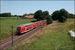 RB 30022  Mnchen-Salzburg-Express  wird bei Bad Endorf auf den Chip gebannt.