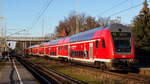 Einfahrt 147 014 in den Bahnhof Dabendorf bei Zossen als RB 24 zum BER.