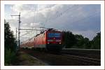 Die Sonne war schon hinter den Bumen verschwunden als 143 931-4 mit der RB 14 nach Senftenberg an mir vorbei fuhr.
Berliner Wuhlheide
06.09.2009
