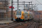 Der ET 445 109 der ODEG als RE 37372 auf der Berliner Stadtbahn auf dem Weg von Wittenberge nach Cottbus kurz vor der Einfahrt in Berlin Hbf am 01.05.2013.