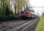 Raus aus der Stadt, unterwegs in Richtung Osten. B Schlogarten, Hamburg Wandsbek. 19.4.2011