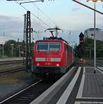 Am Abend des 24.05.2013 schob die Frankfurter 111 191 einen RE nach Heidelberg Hbf.