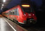 442 342 stand am Morgen des 22.11.2019 als S1 von Rostock Hbf nach Warnemünde-Werft im Haltepunkt Rostock-Holbeinplatz.