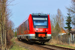 RE 4 fährt in Eggesin an der Pasewalker Strasse, in Richtung Torgelow.