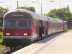 BR425/426-Mangel: Lokbespannter Wendezug aus ex Silberlingen auf der RB 33 nach Wesel. 30.04.2007 in Krefeld-Linn Richtung Duisburg.