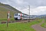 DB Regio 429 122/622 als RE 1 (4110)  SÜWEX  Koblenz Hbf - Mannheim Hbf (bei Pommern/Mosel, 17.04.19).