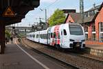 Nachschuss auf SÜWEX 429 613 als RE1 (Saarbrücken Hbf - Trier Hbf) am 12.04.2017 bei der Ausfahrt aus Völklingen in Richtung Dillingen (Saar).