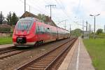 Als RE 18 nach Finsterwalde (Nl) legt 442 210/710 am 10.05.13 einen kurzen Halt in Leipzig-Thekla ein.