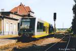 Blick nach Osten auf den Bahnhof Freyburg (Unstrut) am 7.6.03.