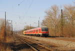 Die RB 16313 von Eisenach nach Halle (S) Hbf, am 28.02.2015 in Naumburg (S) Hbf.