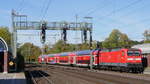 Nicht wie planmäßig auf Gleis 1 sondern auf Gleis 4 kommt 112 179 (-7) mit dem RE1 (21865) Hamburg Hbf - Büchen; Schwarzenbek, 07.10.2019   