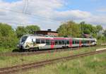 abellio 9442 112 als RB 74546 von Erfurt Hbf nach Eisenach, am 06.05.2022 in Wandersleben.