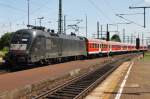 Hier 182 501-7 mit einer RB20 (RB16316) von Halle(Saale) Hbf.