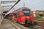 442 627-6+442 128-5 als IC-Ersatzzug 2903 von Rostock Hbf nach Berlin Hbf(tief)bei der Ausfahrt im Rostocker Hbf.04.11.2017