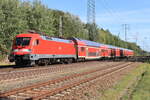 182 007 mit einem Regionalzug als RB 32 aus Richtung Oranienburg bei Diedersdorf am 29.