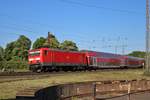 DB Regio 114 009 mit dem RE50 in Hanau beim Lokschuppenfest vom Bw Gelände aus fotografiert am 05.05.18