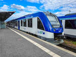 Start iLINT 554 602 auf der Linie RB 12 nach Frankfurt (Main) Hbf in Frankfurt H�chst, 16.05.2026.