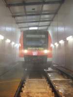 640 002-2 in der Waschanlage in Siegen (16.07.2007)