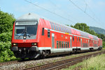 RB mit Doppelstockwagen nach Mönchengladbach, 143 168 schiebt, in Bonn-Beuel - 09.06.2016