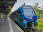 DB ET 445 624 mit dem RE 8 nach Hamburg Hbf in L�beck Travem�nde Strand, 27.09.2026.