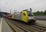 DB ES 64 U2-018 mit der RB 16298 nach Eisenach, am 20.06.2012 in Erfurt Hbf.