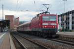 Mal ist´s ne 110, dann ne 111 und nun ne 143, besser gesagt die noch nie gesehene 143 881-1, die sich diesmal hinterm Haken des IRE aus Stuttgart befand.
(Reutlingen Hbf, den 9.07.09 um 19.51 Uhr).