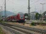 Ein RE richtung Offenburg verlsst den Freiburger Hauptbahnhof.
Aufgenommen am 19.6.12