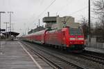 Einfahrt am 28.02.2014 von 146 111-0  Baden-Württemberg erfahren  mit dem +10 Min Verspäteten RE 26514 (Basel Bad Bf - Offenburg) in Müllheim (Baden).