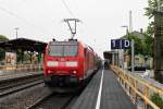 Zwischenhalt am Morgen des 18.04.2014 von 146 113-6  Baden Württemberg erfahren  mit einem RE aus Basel nach Offenburg in Müllheim (Baden).